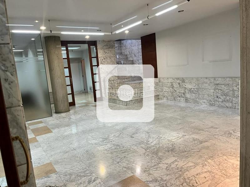 Foto 412ea12b-4277-4009-ab27-270bf85124b0. Local commercial dans Centre Granollers