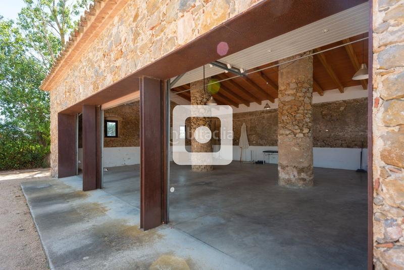 Foto 56acb2a4-3c69-4fc5-961d-ec8aa7da38e1. Location mas avec parking piscine dans El Mas Pinell Estartit