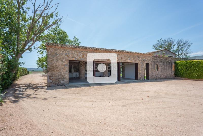 Foto 2d89f8e4-3198-4cca-8263-eac918f0a810. Rent country house with parking pool in El Mas Pinell Estartit