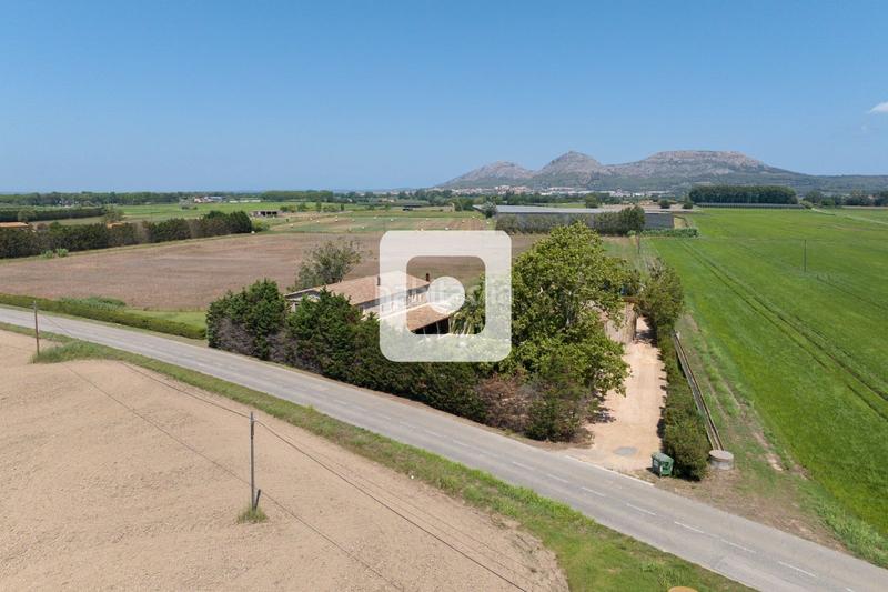 Foto 4b95eec1-021d-42ae-a5a7-0cbce638f566. Rent country house with parking pool in El Mas Pinell Estartit