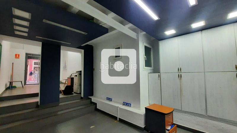 Foto bfd907fb-7f01-4e6d-b01b-ab09f7ff15bc. Locale commerciale in Vila de Gràcia Barcelona