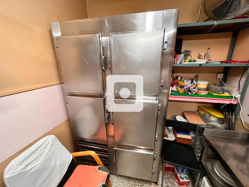Foto b05a28ef-ed06-4d5e-9483-bd216d479663. Local comercial rotiseriachurreriacomida para llevar en plena activad en Sant Pere de Vilamajor