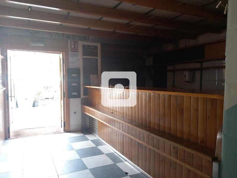 Foto 053e7a4e-f08e-45e6-9298-24833ee0103d. Location local commercial dans Molins de Rei