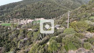 Casale  Can pairana. Masia para reconstruir integramente con 16 hectareas de terreno