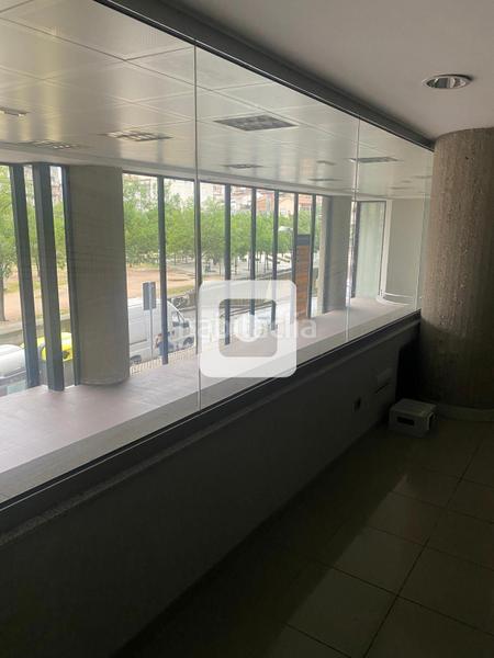 Foto 70c04650-25f5-49fe-ae08-32326b190a04. Location local commercial dans Centre-Barri Vell Girona