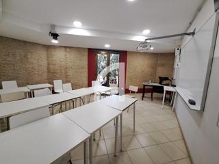 Location Bureau  Catalunya. Magnifico local en alquiler ideal  para oficina en el centro de