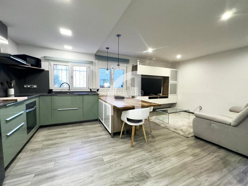 Foto ec85691d-b77d-43b9-be47-1e1405ad9503. Appartamento in Centre-Barri Vell Girona