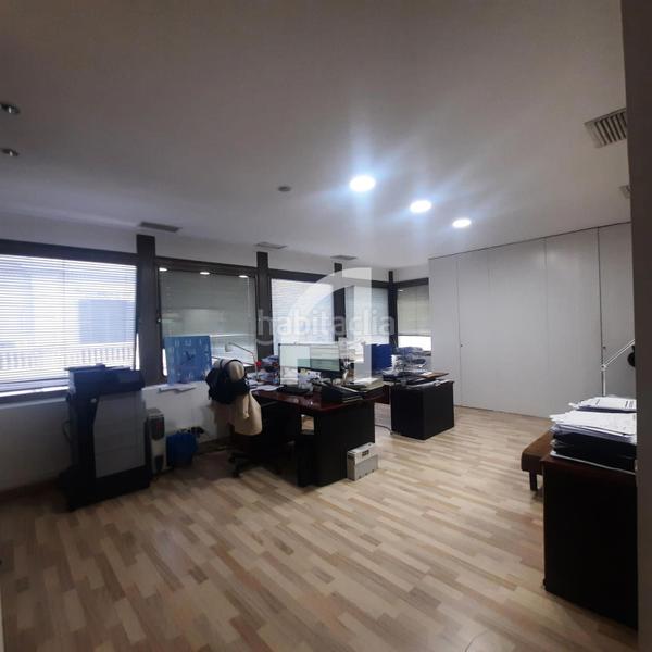 Foto 1c2c7e69-bec4-4218-a634-2aa6ebfbe172. Oficina amb calefacció a Sant Gervasi - Galvany Barcelona