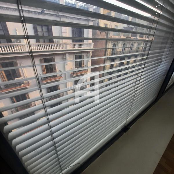 Foto 3d16684e-6174-471c-ae7b-09cf1aa20699. Oficina amb calefacció a Sant Gervasi - Galvany Barcelona