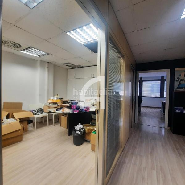 Foto aac068c9-0e0f-42fe-a22b-96f25bb7ac1c. Oficina amb calefacció a Sant Gervasi - Galvany Barcelona