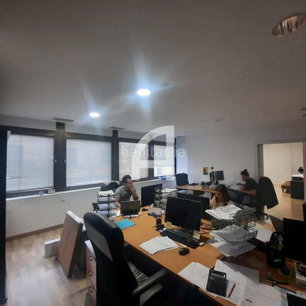 Foto dc52c335-be05-4296-8d4b-23bcd63d4038. Oficina amb calefacció a Sant Gervasi - Galvany Barcelona