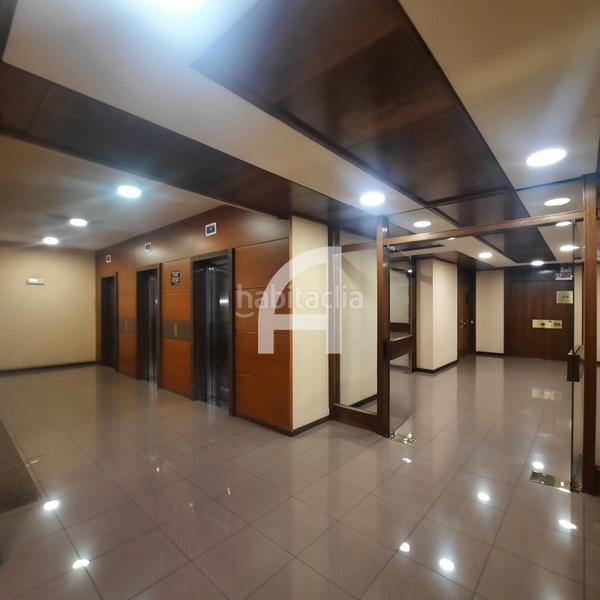 Foto fa9eac8d-192f-4eb5-8d0a-c4b2a8a43c79. Oficina amb calefacció a Sant Gervasi - Galvany Barcelona