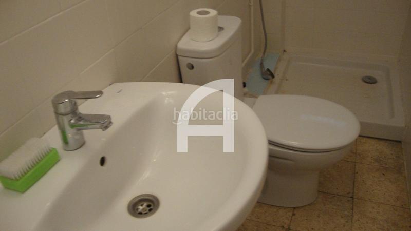 Foto 1b76cd8a-52cc-4f87-a15b-28bb3b2219b1. Alquiler local comercial  frente al nuevo lidl en Molins de Rei