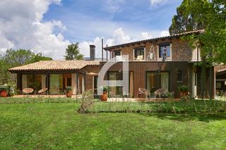 Casa adossada  Els niuets de santa eugènia. Exclusivo chalet de obra nueva els niuets de santa eugénia de ne