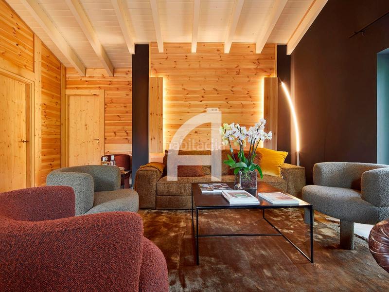 Foto 2c101abe-f46b-4a3c-a52f-f68ceb6deb7c. Casa adossada amb calefacció aparcament a Bellver de Cerdanya