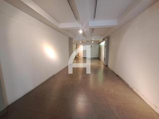 Lloguer Local Comercial  Major. Local comercial en alquiler en molins de rei