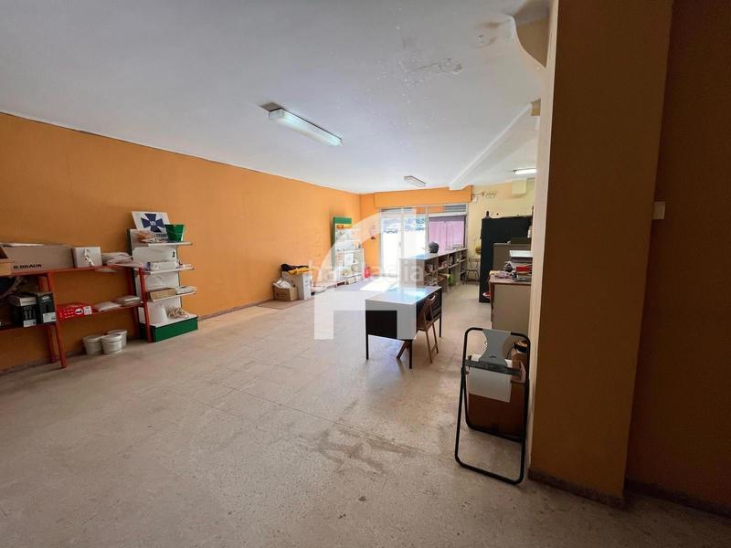 Foto be0c264c-956c-45bc-aa69-2e267f0c2250. Local comercial  en venta en Font Verda Granollers
