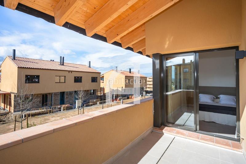 Foto 2a0aeb2f-13e7-4c60-bea1-46318b297e3f. Casa adosada exclusiva casa de obra nueva al turó baix empordà girona en Regencós