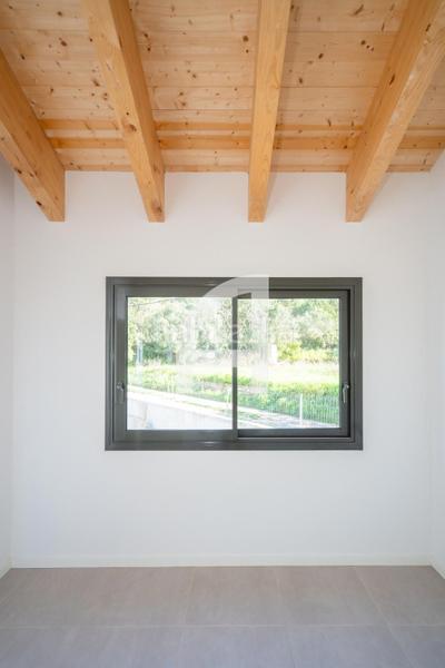 Foto 45c60a07-c580-4ede-8df8-218204b7ef47. Casa adosada exclusiva casa de obra nueva al turó baix empordà girona en Regencós