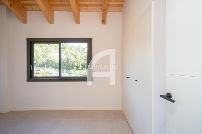 Foto 79dc6811-7453-45b8-865d-fa525073ef91. Casa adosada exclusiva casa de obra nueva al turó baix empordà girona en Regencós