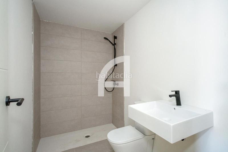 Foto 85bef9d2-b6f1-4280-99c5-d9effe14c368. Casa adosada exclusiva casa de obra nueva al turó baix empordà girona en Regencós