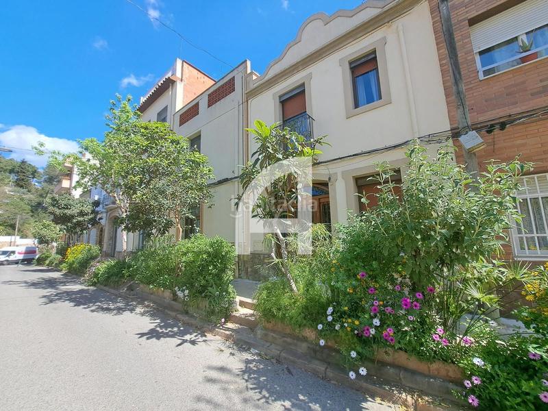 Foto 771a3477-4cd5-453e-a579-469943005bfe. Fondo rustico in Vallirana