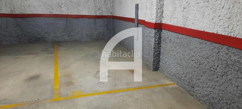 Foto b3491f00-2e72-4b8a-9d04-79b52b63fc7e. Aparcament cotxe a Molins de Rei