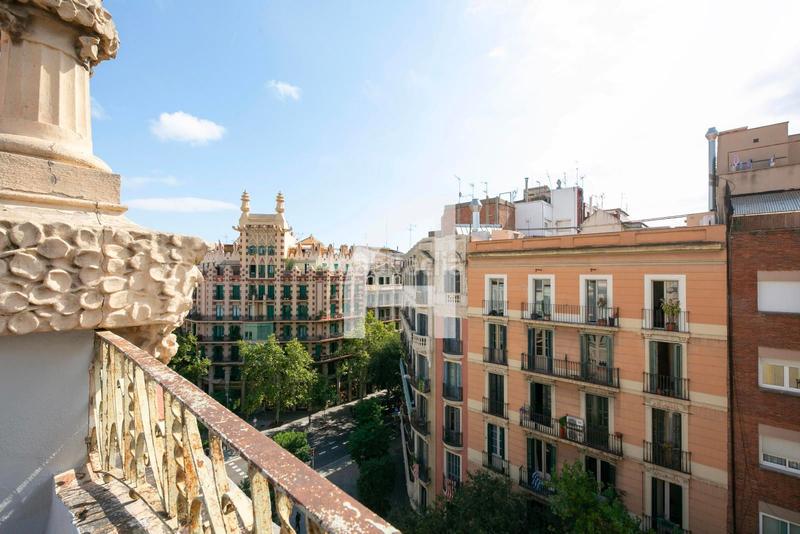 Foto 7546f745-5136-4ed2-a35f-a1a985945585. Àtic amb calefacció a L´Antiga Esquerra de l´Eixample Barcelona