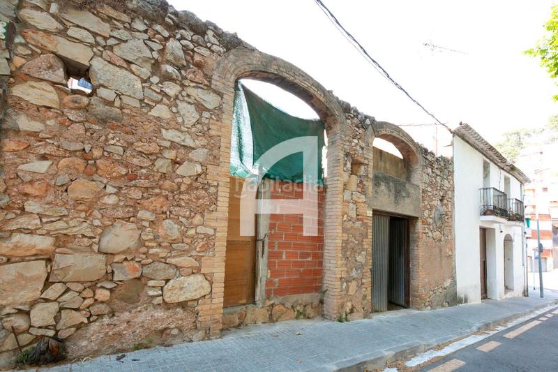 Foto d105c95c-82c3-4c8d-bfe0-6dcf6fbd7bf9. Finca rústica a Corbera de Llobregat