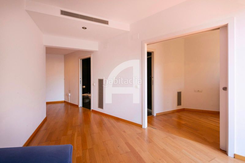 Foto 37d7609e-c7bd-4a05-bbce-3e8f68407833. Pis amb calefacció a L´Antiga Esquerra de l´Eixample Barcelona