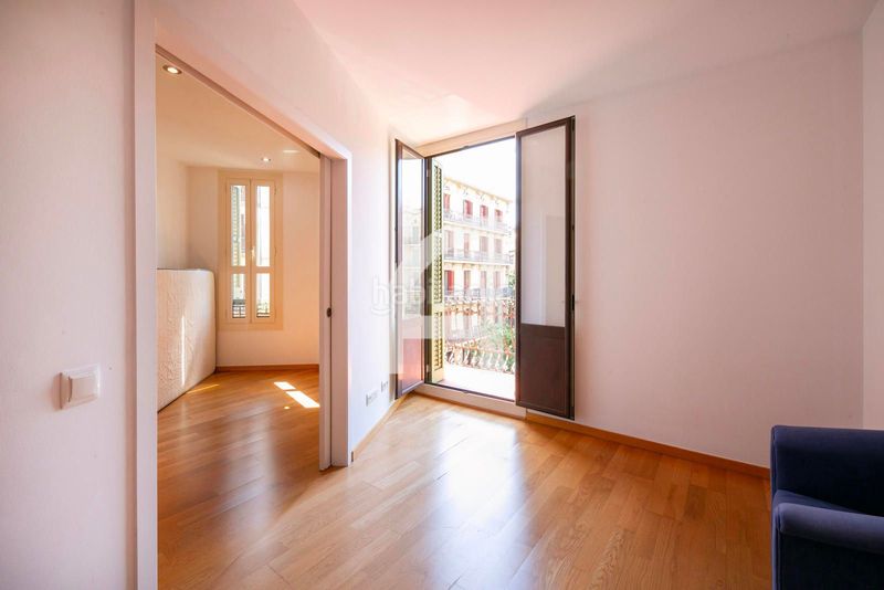 Foto 5deaceda-5220-416c-b35f-7089200ccc23. Pis amb calefacció a L´Antiga Esquerra de l´Eixample Barcelona