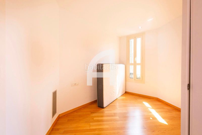 Foto 939995f1-f5e8-4fca-827e-906e57d16cd3. Pis amb calefacció a L´Antiga Esquerra de l´Eixample Barcelona