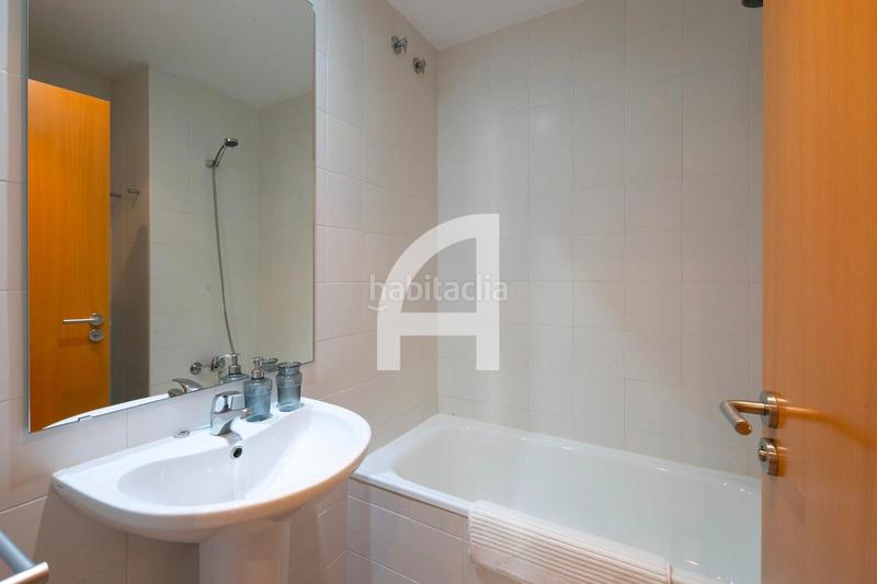Foto 5c7fe3f9-ad3c-4e8d-9935-e5839ebf2d29. Location appartement avec chauffage parking dans Granvia LH Hospitalet de Llobregat (L´)