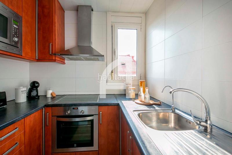 Foto 44b0a4ac-69e2-41be-be96-dde0c6d2a47b. Affitto appartamento con riscaldamento in Putget - Farró Barcelona