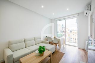 Location Appartement  Carrer buenos aires. Piso de alquiler temporal cerca del parque del turo park