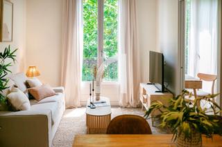 Rent Flat  Carrer de valencia. Precioso piso en eixample en alquiler temporal