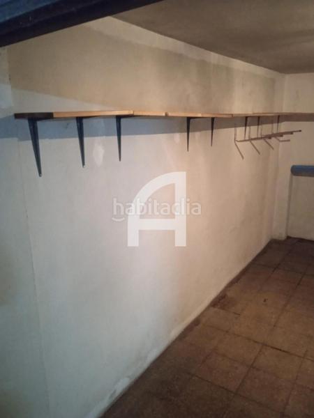 Foto fa890137-1e38-49af-b0db-344f53cf4e36. Parking coche plaza de garaje cerrada en venta en Girona