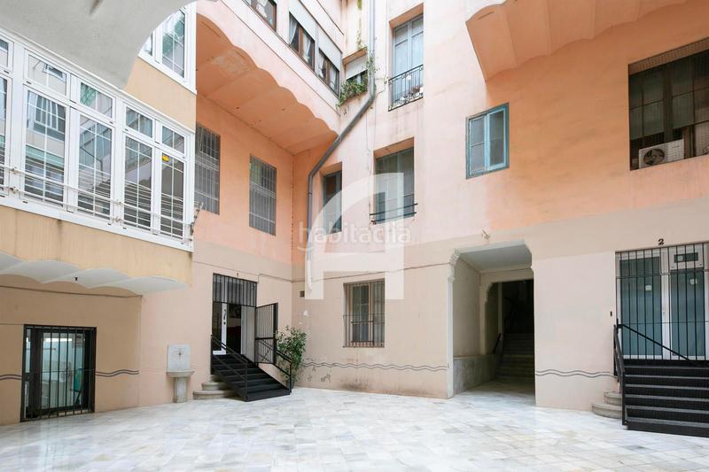 Foto a822fb07-11ac-445f-a580-72733b55d9bf. Piso excelente planta baja en edificio regio en Vallcarca - Penitents Barcelona