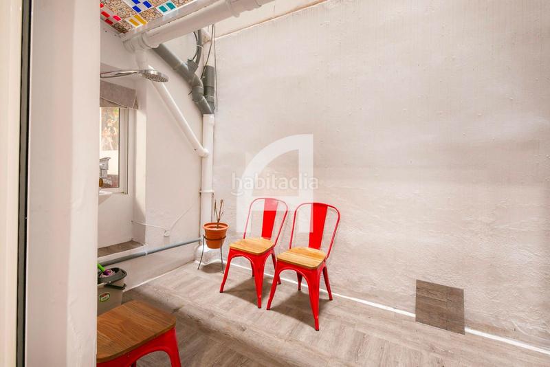 Foto caaee17d-2452-4b98-8221-de2866e435bf. Piso excelente planta baja en edificio regio en Vallcarca - Penitents Barcelona