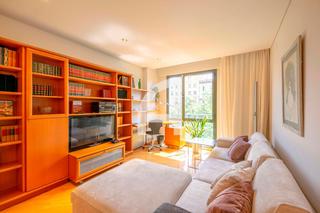 Location Appartement  Gran vía corts catalanes. Precioso piso ubicado en el centro de barcelona en alquiler temp