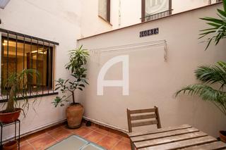 Penthouse  Regomir. Con reforma reciente y un agradable patio
