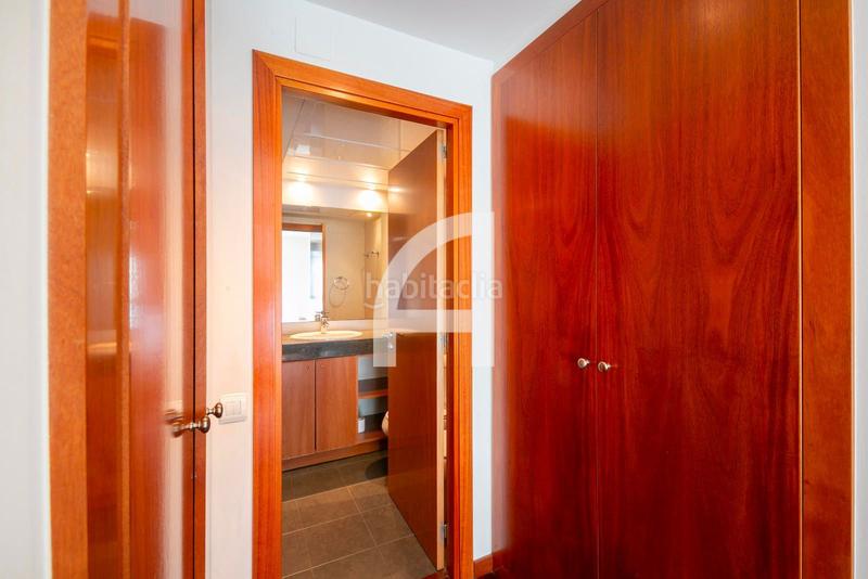 Foto 28d94842-3d85-46de-8e2e-dea454cfc339. Piso  en eixample para entrar a vivir en La Nova Esquerra de l´Eixample Barcelona