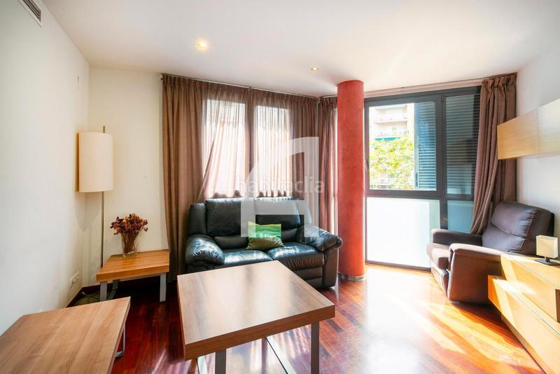 Foto f2979670-0fc4-4ac3-99d4-c63d83b07f27. Piso  en eixample para entrar a vivir en La Nova Esquerra de l´Eixample Barcelona