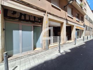 Locale commerciale  Marti. Amplio local jto plaça francesc macià