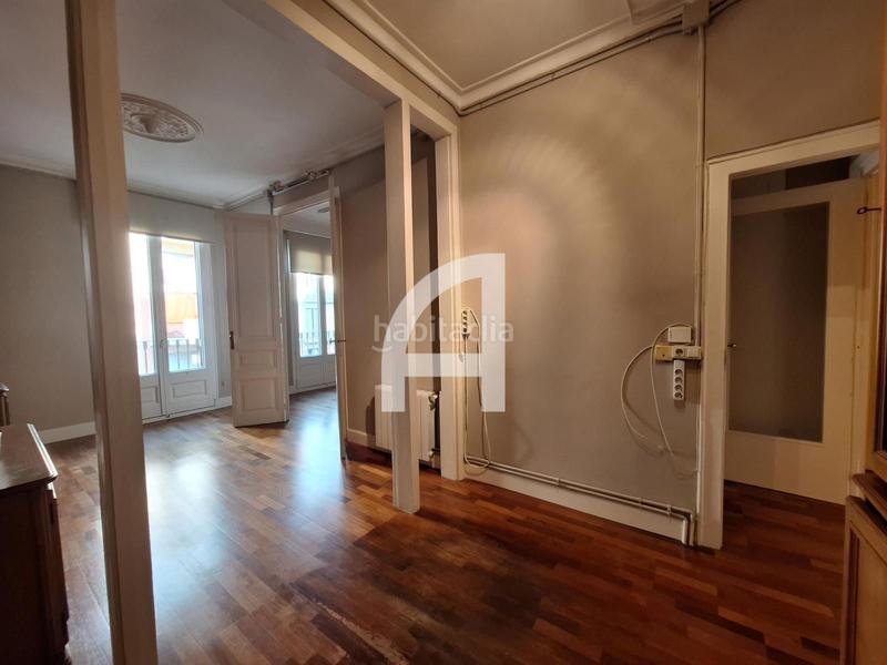 Foto fe859b6b-89d3-4c17-96bf-75bfedba03e0. Location bureau avec chauffage dans L´Antiga Esquerra de l´Eixample Barcelona