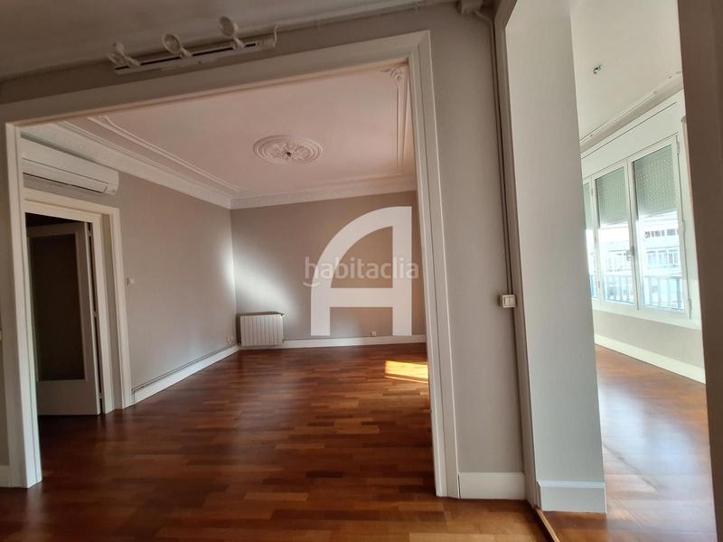 Foto 3acc9127-3b31-4659-a8f9-f0c5d8d76562. Rent office space with heating in L´Antiga Esquerra de l´Eixample Barcelona