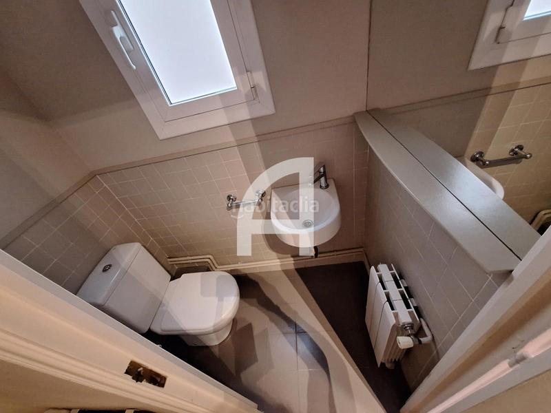 Foto 6f9d0876-4c5b-40dc-bd7a-7e68c1e6733f. Rent office space with heating in L´Antiga Esquerra de l´Eixample Barcelona