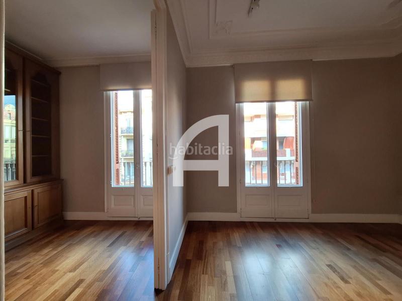 Foto 87ac953e-59ea-46ae-a966-4a12822e6308. Rent office space with heating in L´Antiga Esquerra de l´Eixample Barcelona