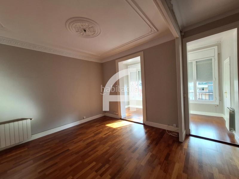 Foto 933b04e8-e71f-41cb-82a4-0c0dd28d316f. Rent office space with heating in L´Antiga Esquerra de l´Eixample Barcelona