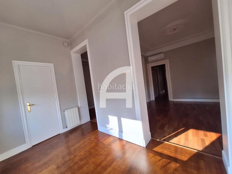 Foto 999848b1-552d-4340-b0ec-d46da6257573. Rent office space with heating in L´Antiga Esquerra de l´Eixample Barcelona